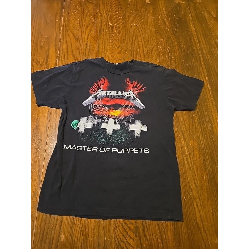 Metallica T Shirt. Looks Like Size SMALL